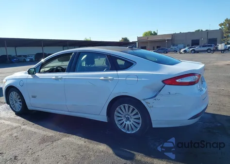2015 Ford Fusion Energi Se Luxury from USA, damaged, VIN 3FA6P0PU4FR128190